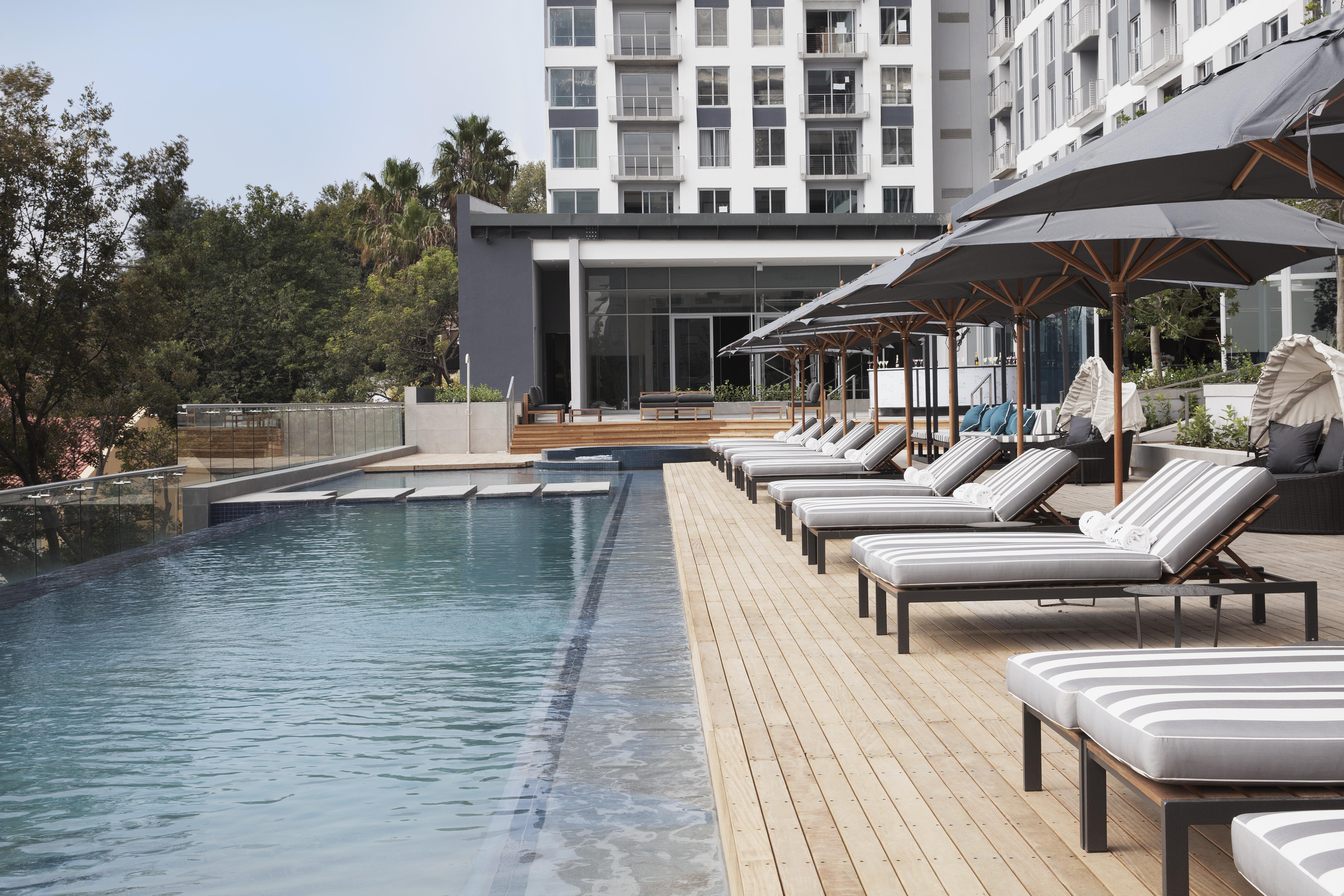 Capitol On The Park Hotel Johannesburg Ngoại thất bức ảnh