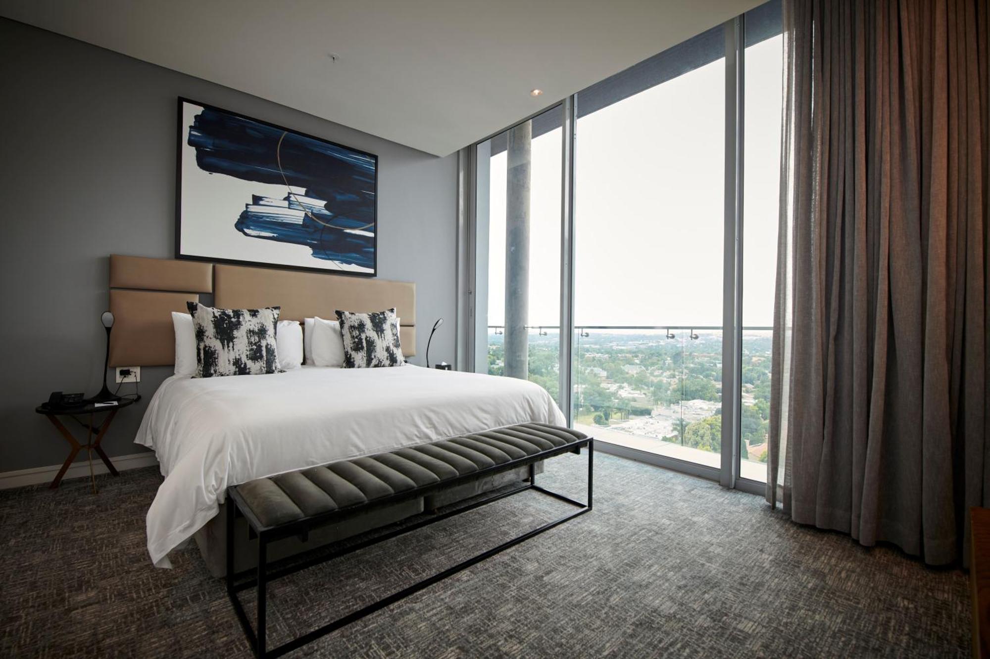 Capitol On The Park Hotel Johannesburg Ngoại thất bức ảnh